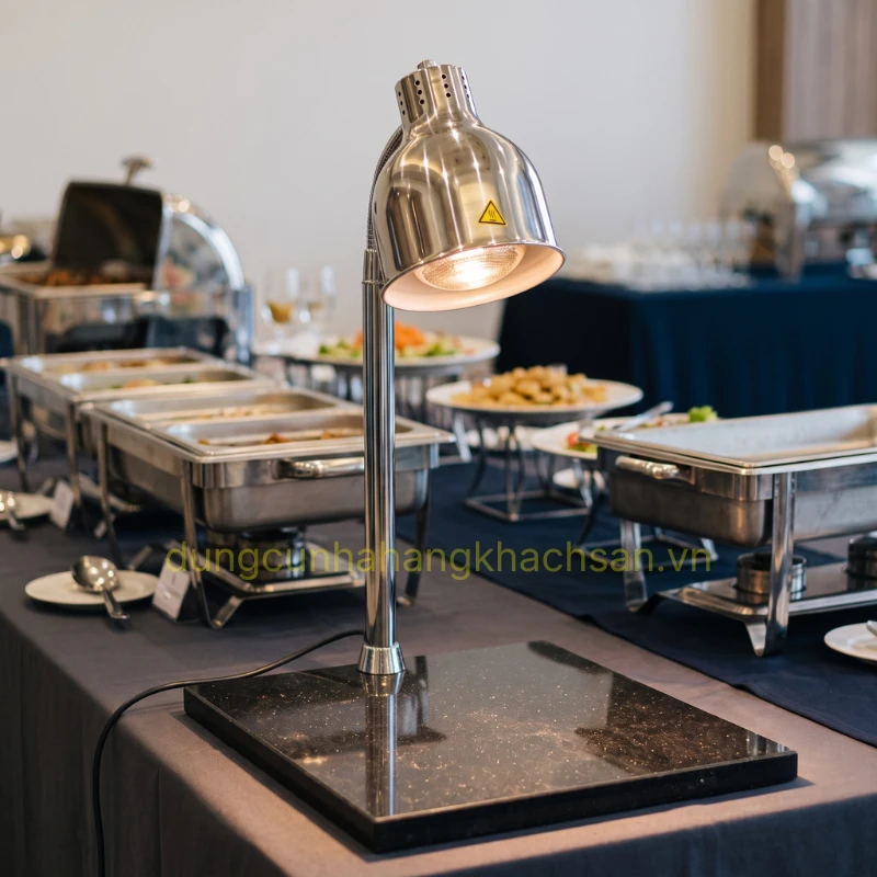 Đèn hâm nóng thức ăn buffet BF121363 chiếu sáng