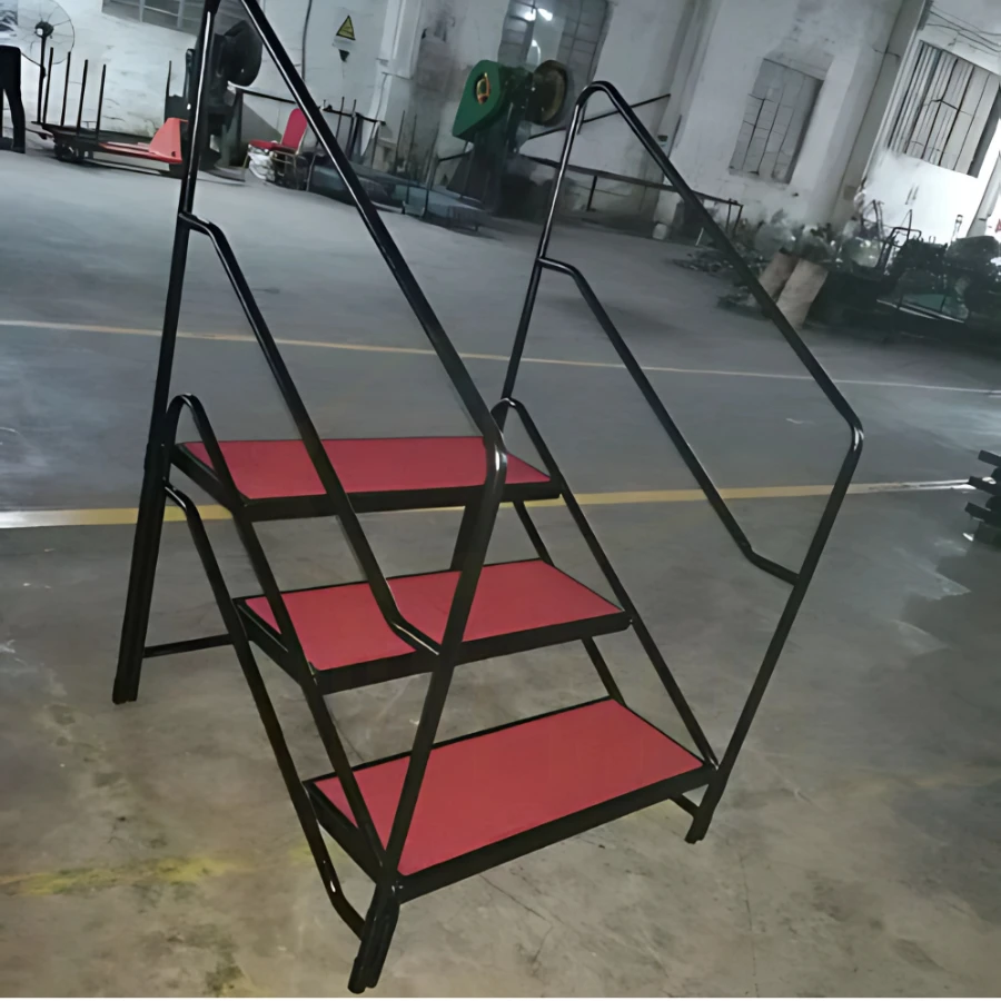 Lý do nên đầu tư cầu thang 4 bậc cho sân khấu lắp ráp NH201SK03 chuyên dụng