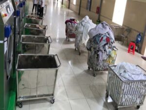 Dungcunhahangkhachsan – Địa chỉ sản xuất cung cấp xe đẩy giặt là khách sạn trên toàn quốc