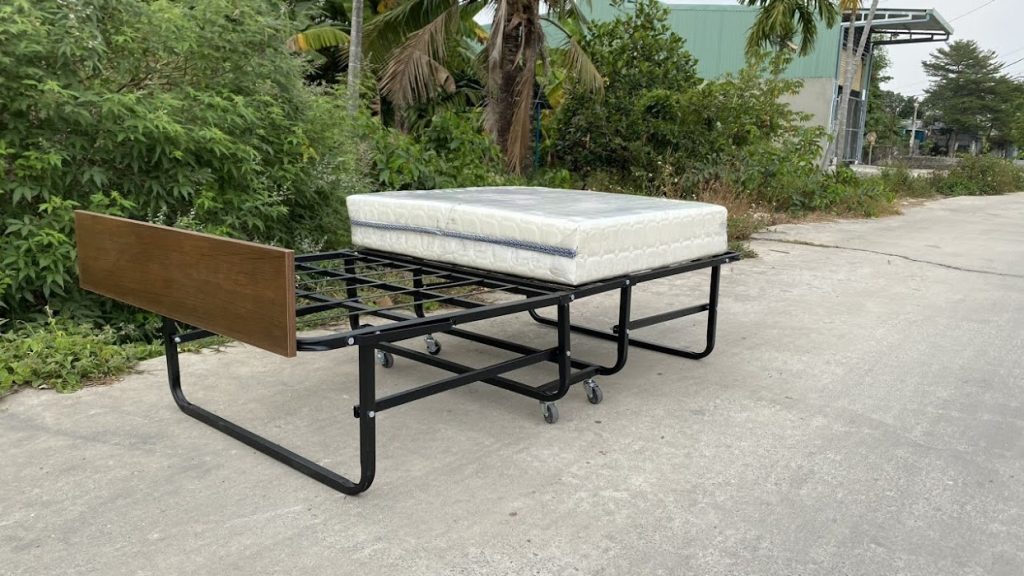 vệ sinh giường phụ khách sạn