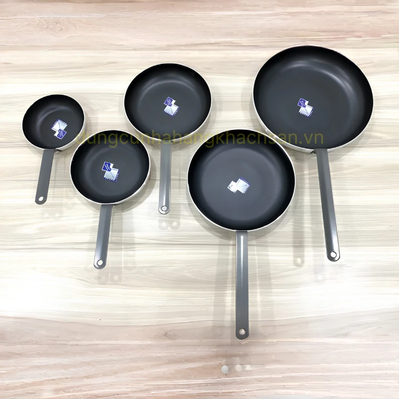 Chảo chiên chống dính cán thép ( 2 đáy) BE-NM8010D