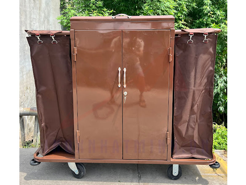 Xe đẩy làm phòng - Giải pháp tối ưu cho khách sạn, nhà nghỉ