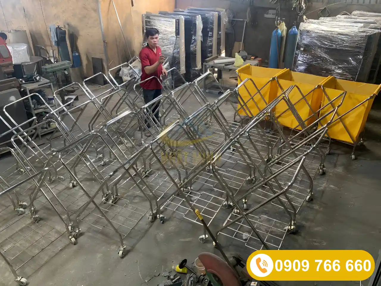 Xưởng gia công trực tiếp xe thu gom đồ dơ khách sạn không qua trung gian
