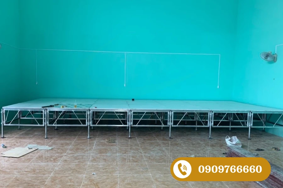 Sân khấu lắp ghép modul (module)